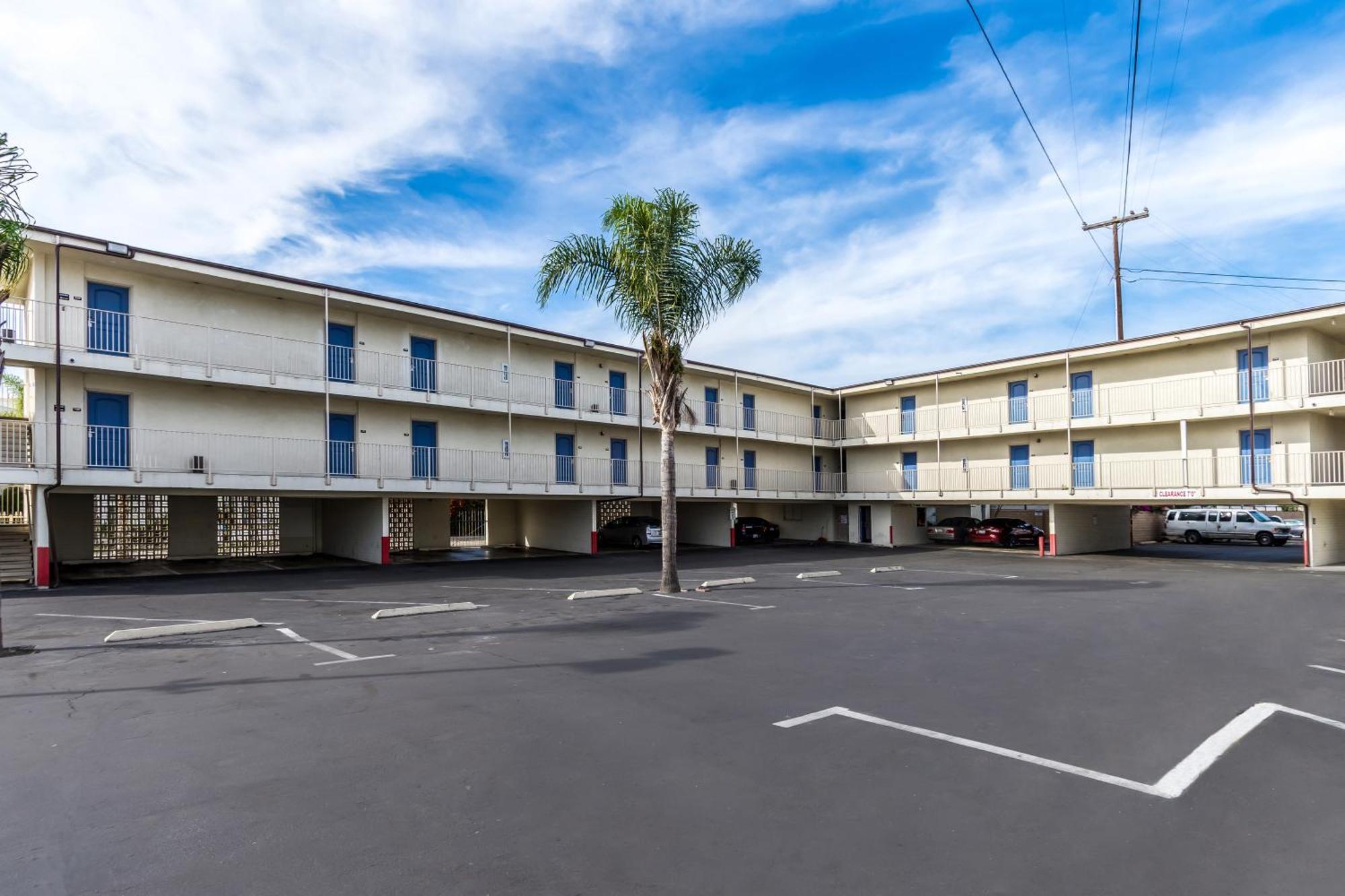 Pacific Inn Oceanside Exterior foto